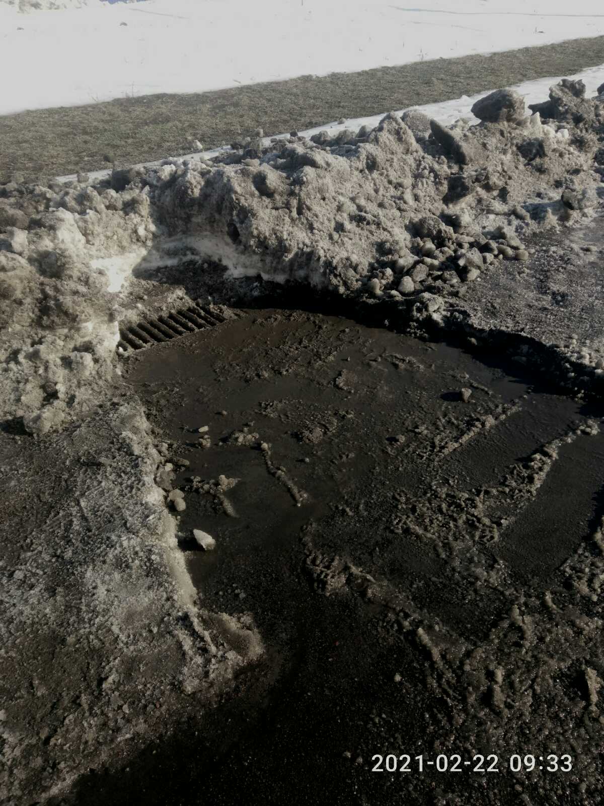 Розчищення зливоприймачів на закріпленому маршруті