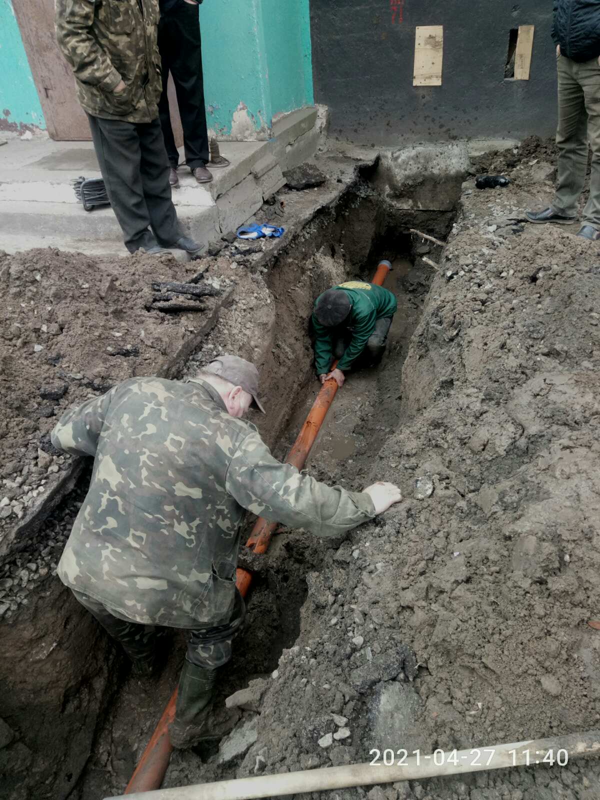 Заміна наружної каналізаційної мережі за адресою Східна, 32 під. 5